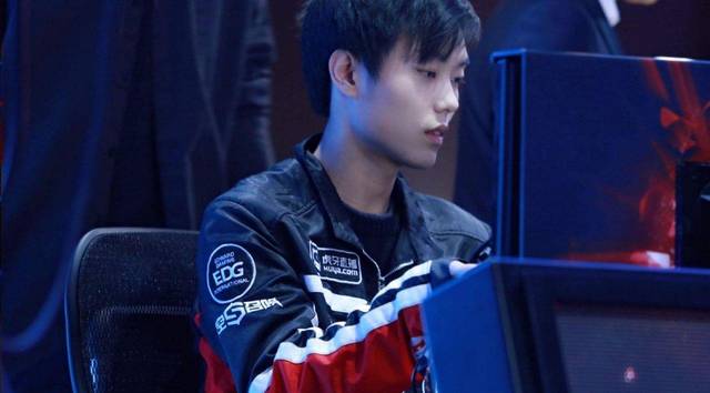 年轻运动员 年轻运动员